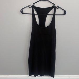 Lululemon swiftly tank